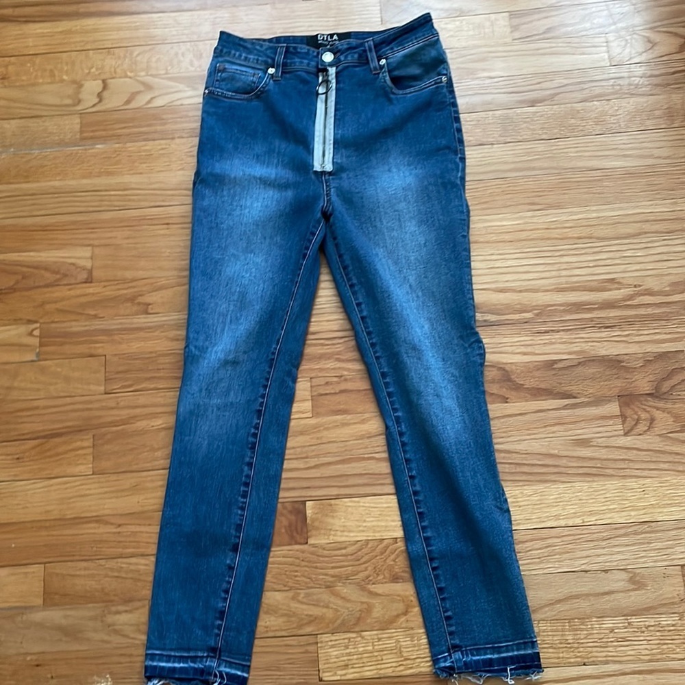 DTLA Brand Super High Rise Skinny Jeans 28 B4